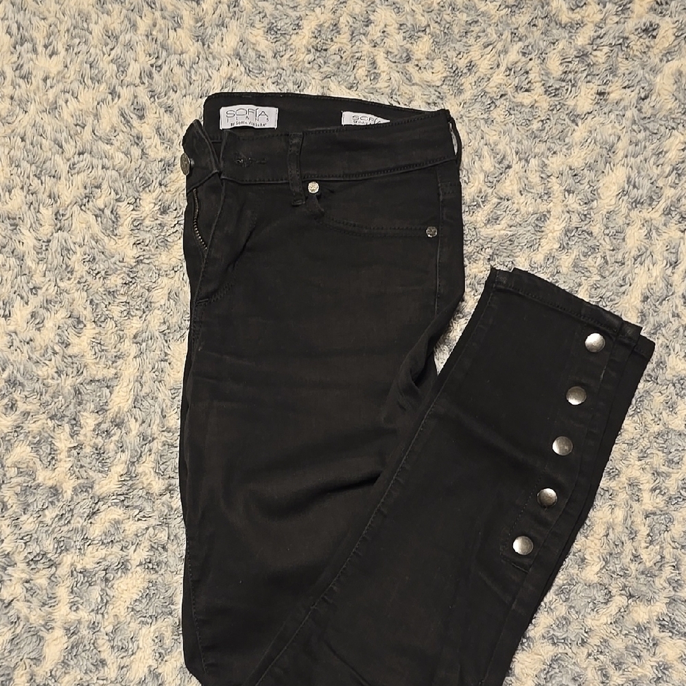 Black Women's Jeans